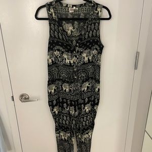 Patterned jump suit